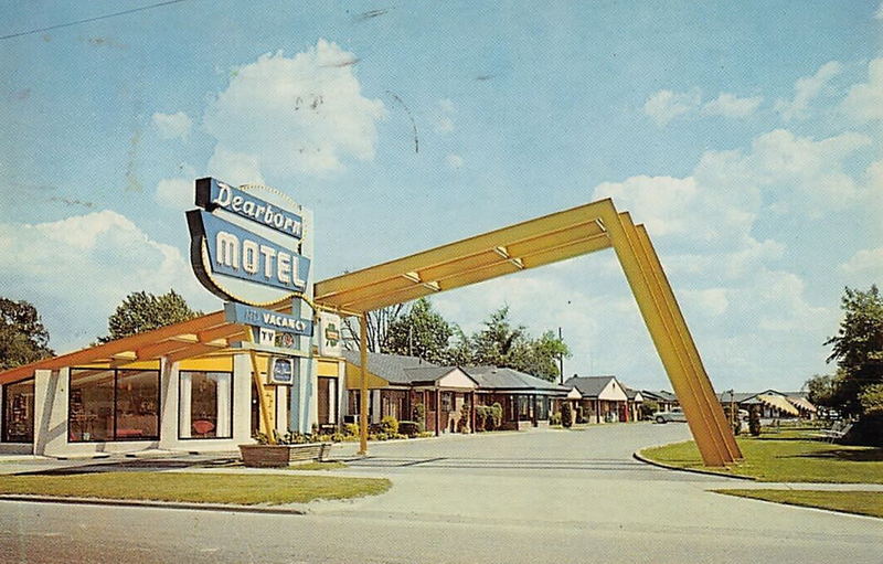 Villager Inn (Dearborn Motel) - Vintage Postcard